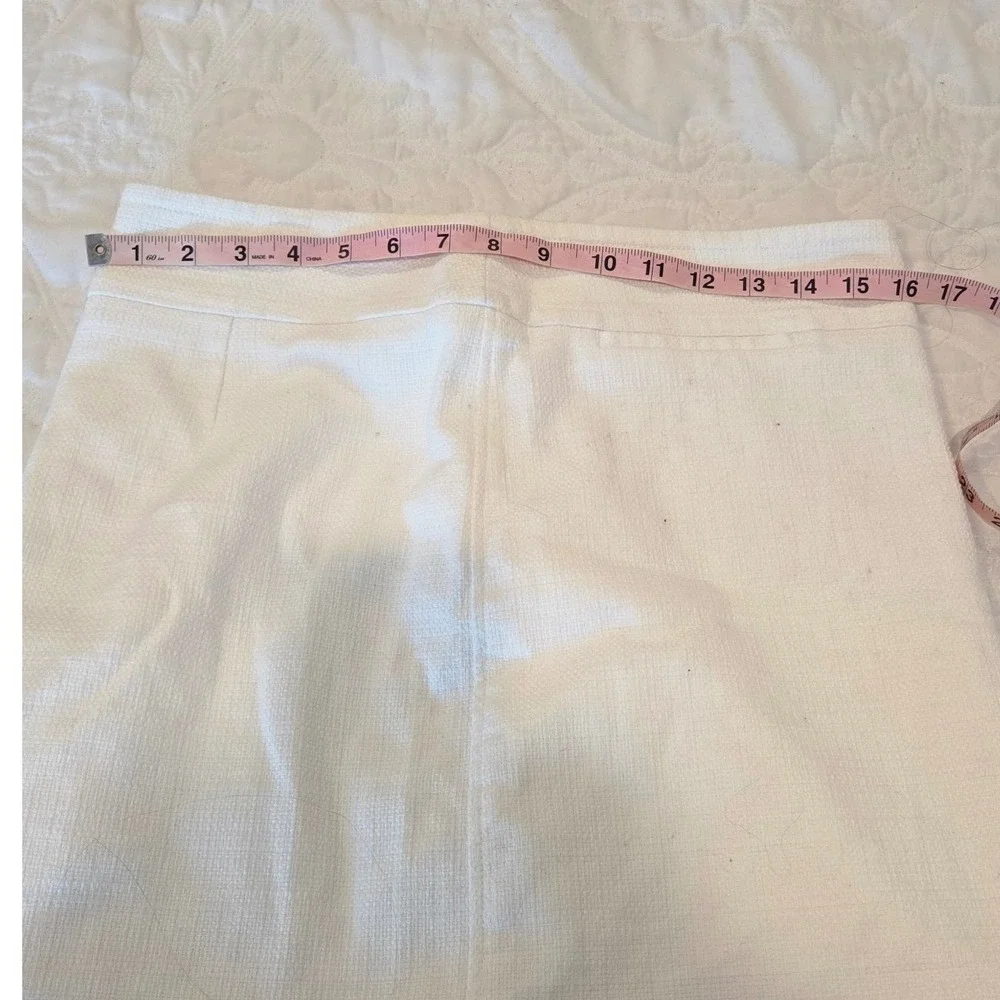 Talbots Textured Mini Skirt A-Line Back Zip White Preppy Coastal Minimalist‎ 6